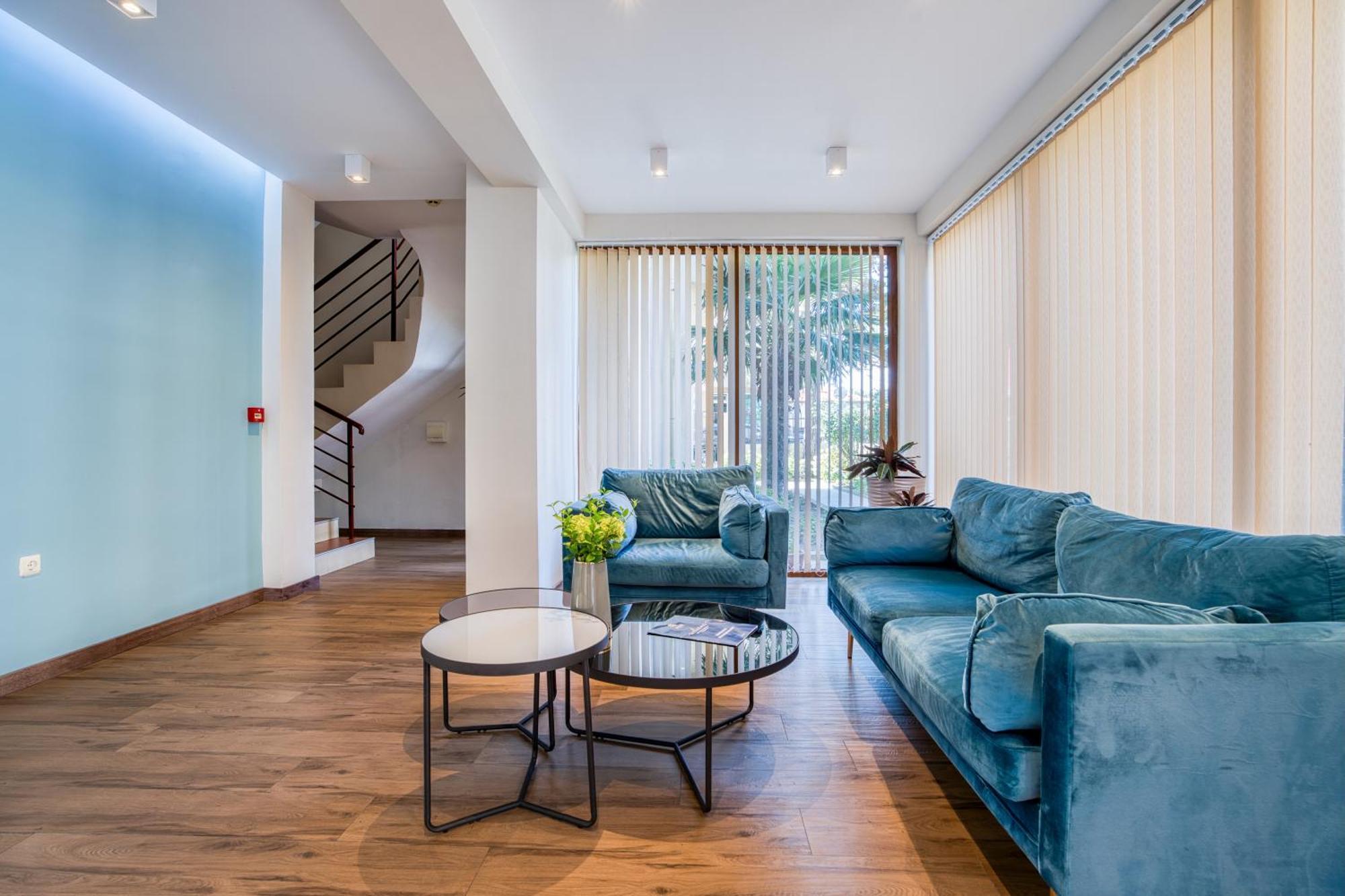 פרימורסקו Hotel Milan מראה חיצוני תמונה